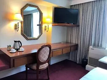 ****  Manila Prince Hotel Philippines